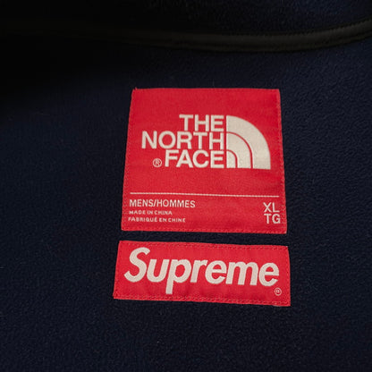 【中古品】【メンズ】 Supreme シュプリーム × THE NORTH FACE ザ・ノースフェイス 別注 コラボ 21AW BLEACHED DENIM PRINT FLEECE JACKET ""INDIGO"" NA52100I ブリーチド デニム プリント フリース ジャケット ライトアウター 149-260119-yo-16-fuz サイズ：XL カラー：インディゴ 万代Net店