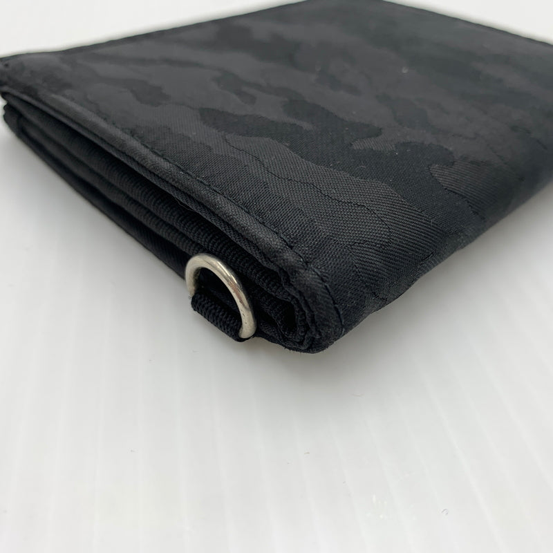 【中古品】【メンズ】 PORTER ポーター GHILLIE WALLET ギリー ウォレット 財布 二つ折り ウッドランドカモ 200-260712-ko-08-tei カラー：ブラック 万代Net店