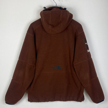 【中古品】【メンズ】 Supreme シュプリーム × THE NORTH FACE ザ・ノースフェイス 別注 コラボ 22AW STEEP TECH FLEECE PULLOVER スティープ テック フリース プルオーバー ライトアウター フリースジャケット 149-260123-yy-14-tei サイズ：M カラー：ブラウン 万代Net店