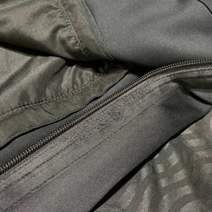 【中古品】【メンズ】 VOLCOM ボルコム LONGO GORE TEX JACKET G0652404 スノーボードジャケット ロンゴ ゴアテックス ジャケット アウター ウィンタースポーツ 120-260906-ko-01-teih サイズ：M カラー：カーキ系 万代Net店