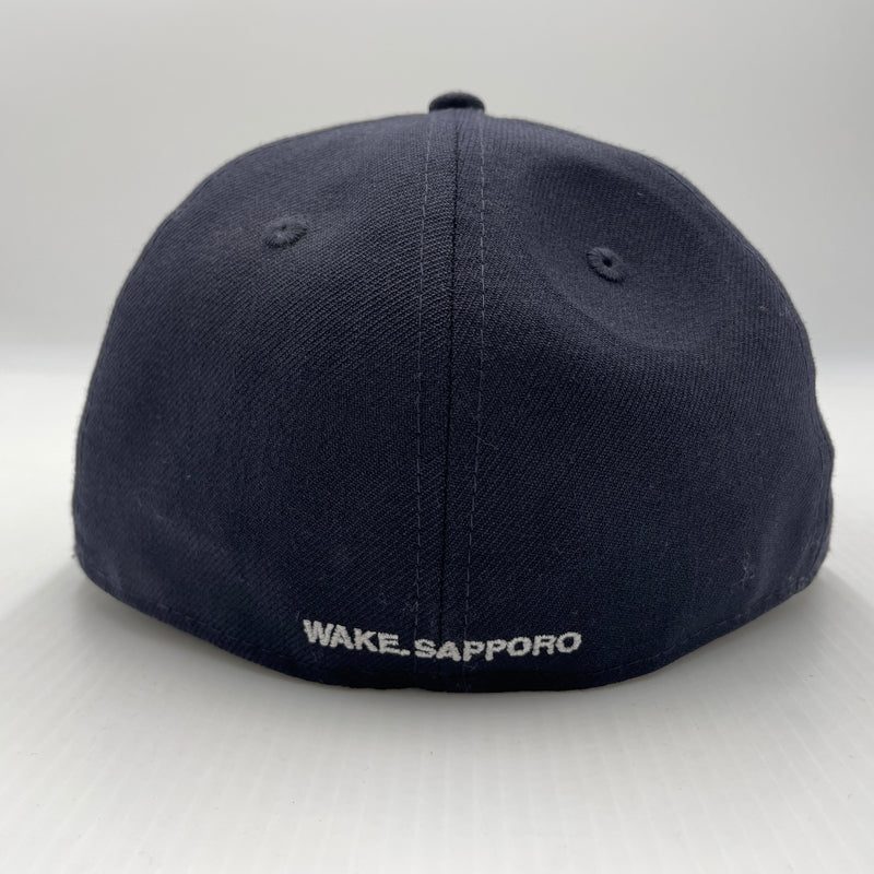 【中古品】【メンズ】 NEW ERA ニューエラ WAKE ALWAYTH RC 59FIFTY CAP ウェイクオールウェイズ キャップ 帽子 ベースボールキャップ 185-260805-ko-02-tei サイズ：58.7cm カラー：ネイビー 万代Net店