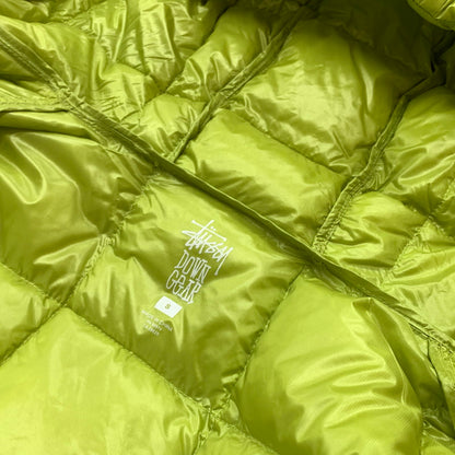 【中古品】【メンズ】 STUSSY ステューシー MIDWEIGHT HOODED PUFFER DOWN JACKET 115783 ミッドウェイト フードパファー ダウンジャケット アウター 142-260129-ko-28-tei サイズ：S カラー：ライムグリーン 万代Net店