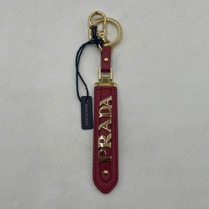 【中古品】【レディース】 PRADA プラダ SAFFIANO LEATHER KEY RING 1PP067 サフィアーノ レザー キーリング キーホルダー アクセサリー 182-260201-yy-02-tei サイズ：全長約16.5cm ベルト幅約2cm カラー：レッド 万代Net店