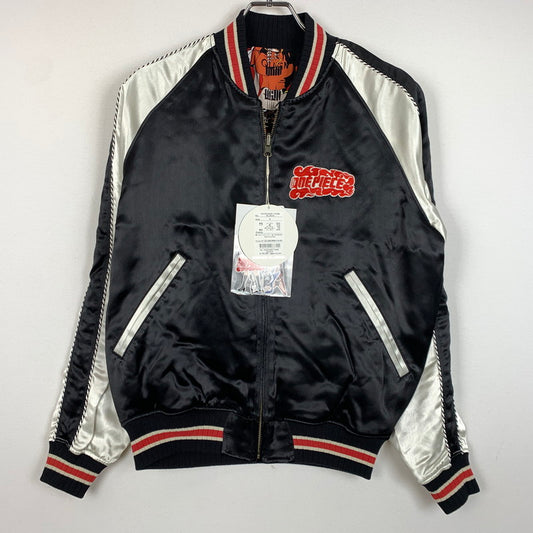 【中古品】【メンズ】 HYSTERIC GLAMOUR ヒステリックグラマー × ONEPIECE ワンピース 別注 コラボ NAMI FLYING V SOUVENIR JACKET 02253AB17296 ナミ フライング ブイ スーベニア ジャケット アウター スカジャン 140-260201-ko-10-tei サイズ：S カラー：ブラック 万代Net店