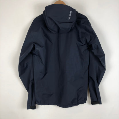 【中古品】【メンズ】 ARC'TERYX アークテリクス BETA JACKET X000010513 ベータジャケット ライトアウター ゴアテックス アウトドア 144-260203-ko-10-tei サイズ：S カラー：ネイビー 万代Net店