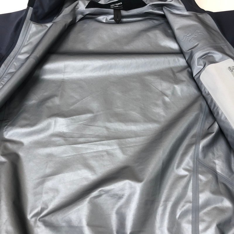 【中古品】【メンズ】 ARC'TERYX アークテリクス BETA JACKET X000010513 ベータジャケット ライトアウター ゴアテックス アウトドア 144-260203-ko-10-tei サイズ：S カラー：ネイビー 万代Net店