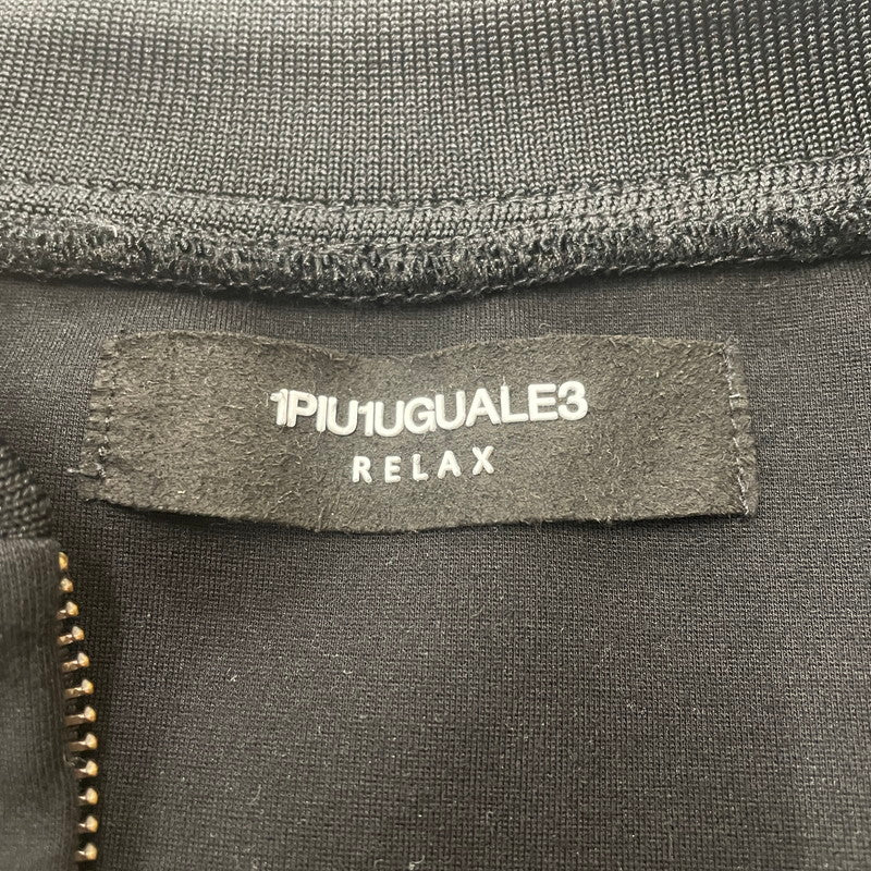 【中古品】【メンズ】 1PIU1UGUALE3 RELAX ウノ ピゥ ウノ ウグァーレ トレ リラックス × KAGAFURI KAMAKURA カガフリカマクラ 別注 コラボ BLOUSON バイカラー ライン ブルゾン ライトアウター 141-260206-ks-09-tei サイズ：M カラー：ブラック 万代Net店