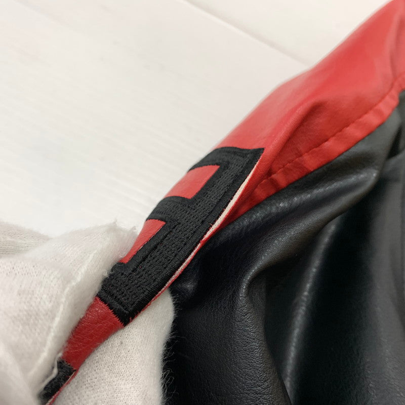 【現状渡し品】【メンズ】 STEVE&BARRY'S スティーブアンドバリーズ MARYLAND TERRAPINS JACKET マリーランド テラピンジャケット アウター フェイクレザー 146-260210-ko-04-tei サイズ：XL カラー：ブラック/レッド 万代Net店