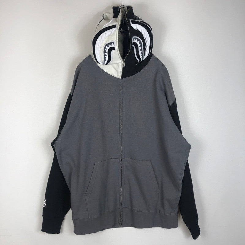 【中古品】【メンズ】 A BATHING APE アベイシングエイプ SHARK FULL ZIP PARAKA 001ZPK701311M シャーク フルジップ パーカー トップス フーディ 142-260217-ko-01-tei サイズ：2XL カラー：ブラック/グレー 万代Net店
