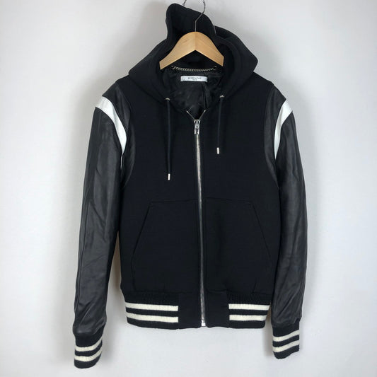 【中古品】【メンズ】 LAMB LEATHER HOODED STADIUM JACKET 17F0302443 ラムレザー フードッド スタジアムジャケット アウター スタジャン 141-260217-ko-16-fuzh サイズ：48 カラー：ブラック 万代Net店
