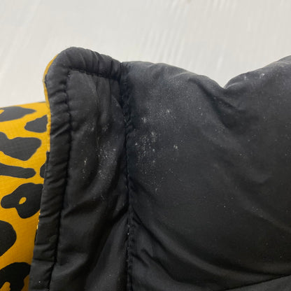 【中古品】【メンズ】 Supreme シュプリーム × THE NORTH FACE ザ・ノースフェイス 別注 コラボ 11AW NUPTSE DOWN JACKET ヌプシ ダウン ジャケット アウター 149-260210-ko-01-tei サイズ：M カラー：イエロー レオパード 万代Net店