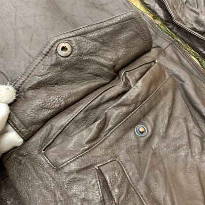 【現状渡し品】【メンズ】 HANDYMAN ハンディマン TYPE A-2 LEATHER JACKET タイプ A-2 レザージャケット アウター フライトジャケット 145-260212-ko-26-tei サイズ：サイズ不明 カラー：ブラウン 万代Net店