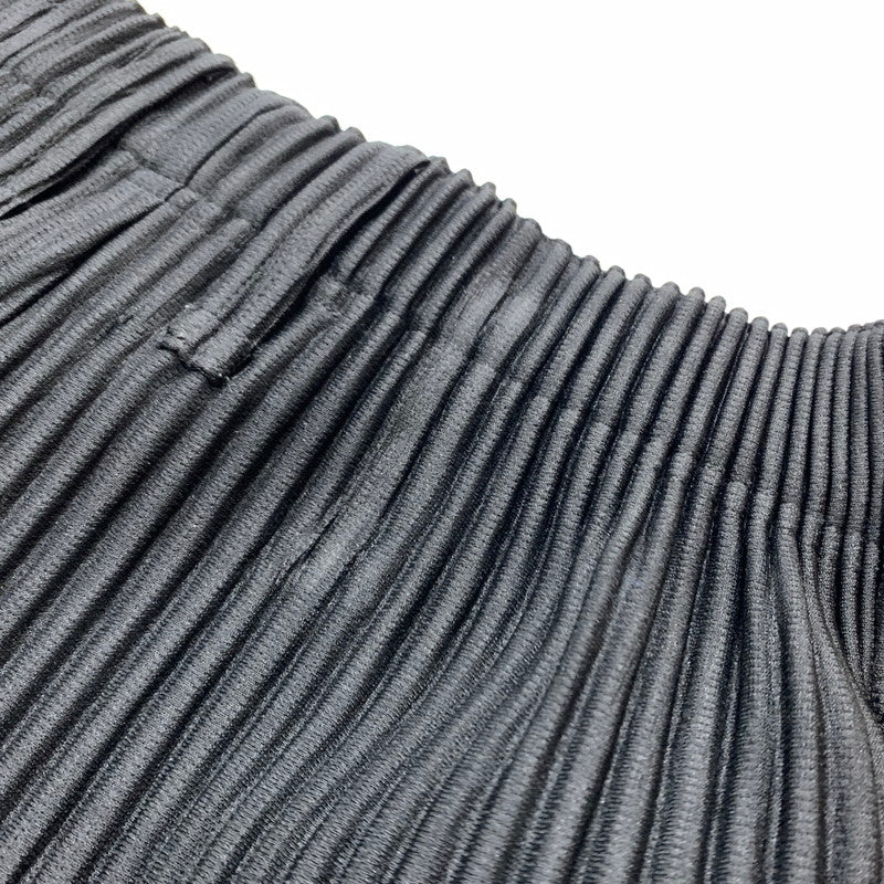 【中古品】【メンズ】 HOMME PLISSE ISSEY MIYAKE オム プリッセ イッセイミヤケ BASICS PLEATED PANT HP55JF150 ベーシックス プリーツパンツ ボトムス ストレート 151-260212-ko-35-tei サイズ：1 カラー：ブラック 万代Net店