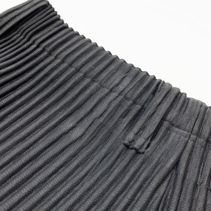 【中古品】【メンズ】 HOMME PLISSE ISSEY MIYAKE オム プリッセ イッセイミヤケ BASICS PLEATED PANT HP55JF150 ベーシックス プリーツパンツ ボトムス ストレート 151-260212-ko-35-tei サイズ：1 カラー：ブラック 万代Net店
