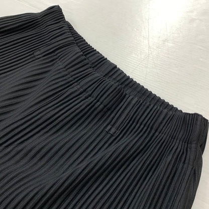 【中古品】【メンズ】 HOMME PLISSE ISSEY MIYAKE オム プリッセ イッセイミヤケ BASICS PLEATED PANT HP55JF150 ベーシックス プリーツパンツ ボトムス ストレート 151-260212-ko-35-tei サイズ：1 カラー：ブラック 万代Net店