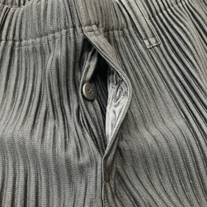 【中古品】【メンズ】 HOMME PLISSE ISSEY MIYAKE オム プリッセ イッセイミヤケ BASICS PLEATED PANT HP55JF150 ベーシックス プリーツパンツ ボトムス ストレート 151-260212-ko-35-tei サイズ：1 カラー：ブラック 万代Net店