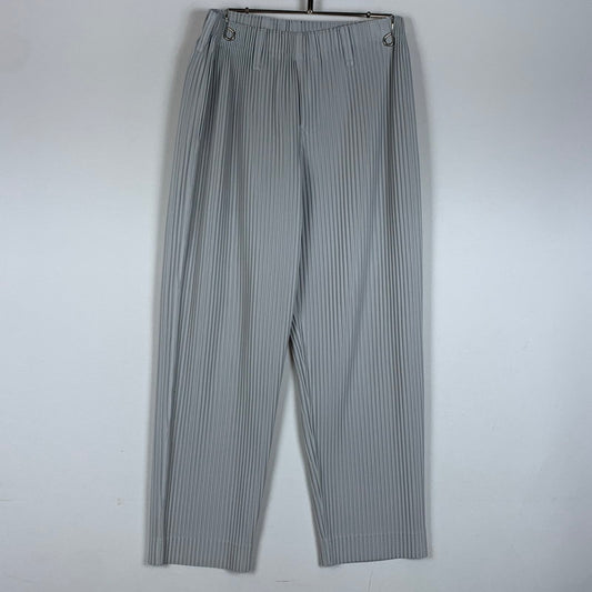 【中古品】【メンズ】 HOMME PLISSE ISSEY MIYAKE オム プリッセ イッセイミヤケ BASICS PLEATED PANT HP55JF150 ベーシックス プリーツパンツ ボトムス ストレート 151-260212-ko-34-tei サイズ：1 カラー：グレー 万代Net店