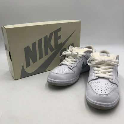 【中古品】【メンズ】 Supreme シュプリーム × NIKE SB ナイキ スケートボーディング 別注 コラボ DUNK LOW OG QS HQ8487-100 ダンク ロー オリジナル クイックストライク スニーカー 靴 160-260218-ks-27-tei カラー：メタリックホワイトシルバー 万代Net店