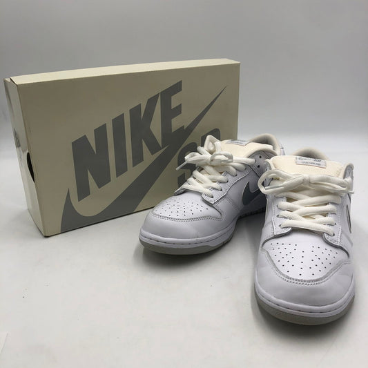 【中古品】【メンズ】 Supreme シュプリーム × NIKE SB ナイキ スケートボーディング 別注 コラボ DUNK LOW OG QS HQ8487-100 ダンク ロー オリジナル クイックストライク スニーカー 靴 160-260218-ks-27-tei カラー：メタリックホワイトシルバー 万代Net店