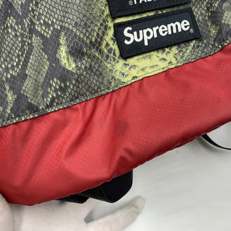 【中古品】【メンズ】 Supreme シュプリーム × THE NORTH FACE ザ・ノースフェイス 別注 コラボ 18SS SNAKESKIN LIGHTWEIGHT DAY BACKPACK NF0A3KVJ スネークスキン ライトウェイト デイ バッグパック カバン リュックサック 188-260226-ko-07-tei カラー：総柄 万代Net店