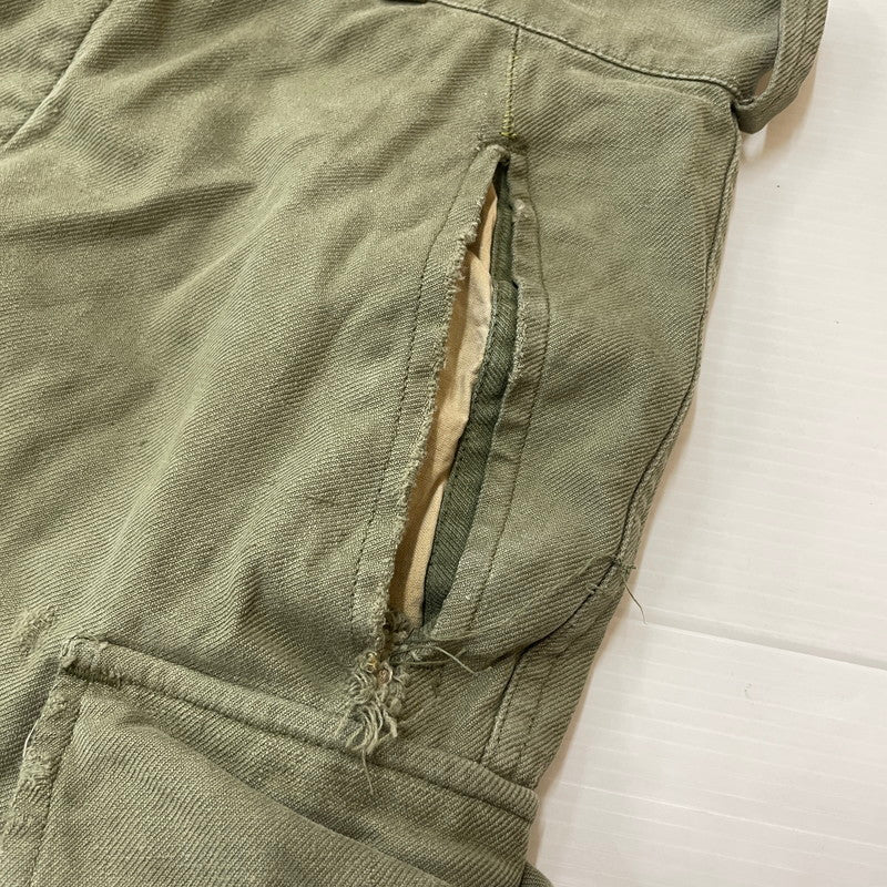 【現状渡し品】【メンズ】 FRENCH ARMY フランス軍 M-47 CARGO PANTS カーゴパンツ ボトムス 後期型 156-260223-yo-10-tei サイズ：33 カラー：カーキ 万代Net店