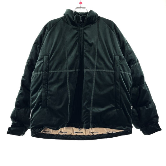 【中古品】【メンズ】 TIGHTBOOTH タイトブース × BLACK EYE PATCH ブラックアイパッチ 別注 コラボ TBEP VELVET DOWN JKT ベルベット ダウンジャケット アウター 142-260225-yo-08-tei サイズ：M カラー：グリーン 万代Net店