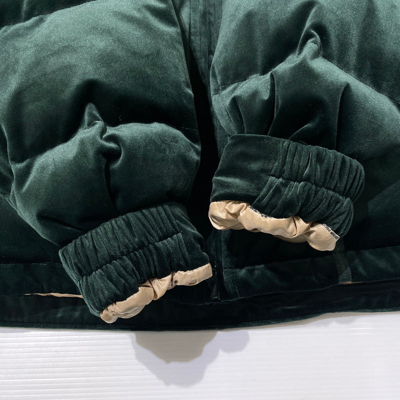 【中古品】【メンズ】 TIGHTBOOTH タイトブース × BLACK EYE PATCH ブラックアイパッチ 別注 コラボ TBEP VELVET DOWN JKT ベルベット ダウンジャケット アウター 142-260225-yo-08-tei サイズ：M カラー：グリーン 万代Net店