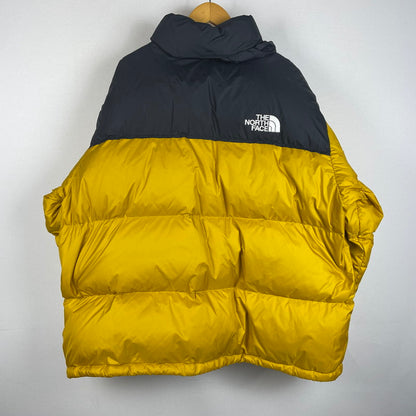 【中古品】【メンズ】 THE NORTH FACE ザ・ノースフェイス NUPTSE JACKET 721221 ヌプシ ジャケット アウター ダウンジャケット 144-260301-ko-04-tei サイズ：XXL カラー：ブラック/イエロー 万代Net店