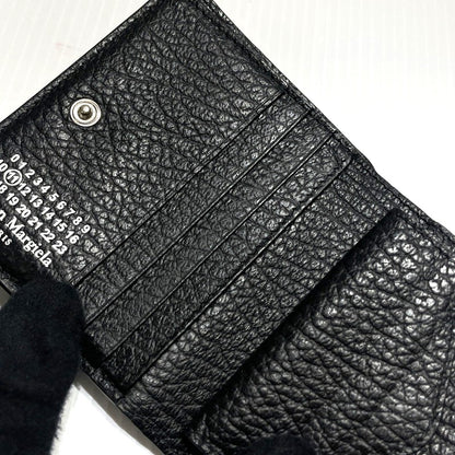 【中古品】【メンズ/レディース】 MAISON MARGIELA メゾン マルジェラ BIFOLD LEATHER WALLET S56UI0140 バイフォールド レザー ウォレット 二つ折り財布 200-260303-yo-08-tei カラー：ブラック 万代Net店