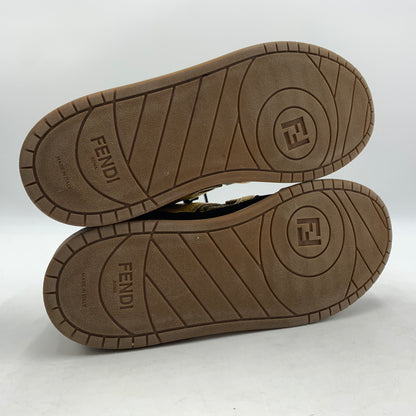 【中古品】【メンズ】 FENDACE フェンダーチェ FENDI フェンディ × VERSAC ヴェルサーチェ MATCH FENDACE BLACK SUEDE LOW TOPS 7E1538AJYXF1HG0 ロートップス スニーカー 靴 183-260228-ko-09-tei サイズ：7E カラー：総柄 万代Net店