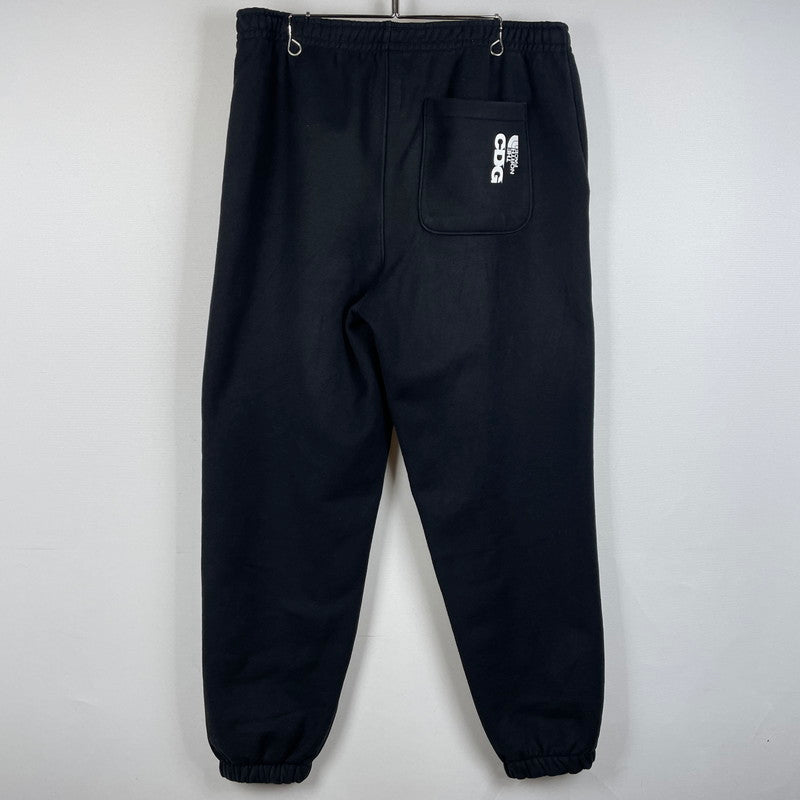 【中古品】【メンズ】 THE NORTH FACE ザ・ノースフェイス × COMME des GARCONS コムデギャルソン 別注 コラボ SWEAT PANTS NB02603CD スウェット パンツ ボトムス 155-260301-ko-24-tei サイズ：L カラー：ブラック 万代Net店