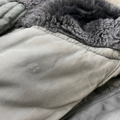 【ジャンク品】【メンズ】 US ARMY ユーエスアーミー アメリカ軍 70’s N-3B PARKA VINTAGE MIL-J-6279H 70年代 N-3B パーカ アウター フライトジャケット コントラクト品 ホワイトファー仕様 145-260304-ks-26-tei サイズ：XL カラー：グリーン 万代Net店