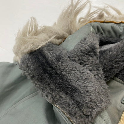【ジャンク品】【メンズ】 US ARMY ユーエスアーミー アメリカ軍 70’s N-3B PARKA VINTAGE MIL-J-6279H 70年代 N-3B パーカ アウター フライトジャケット コントラクト品 ホワイトファー仕様 145-260304-ks-26-tei サイズ：XL カラー：グリーン 万代Net店