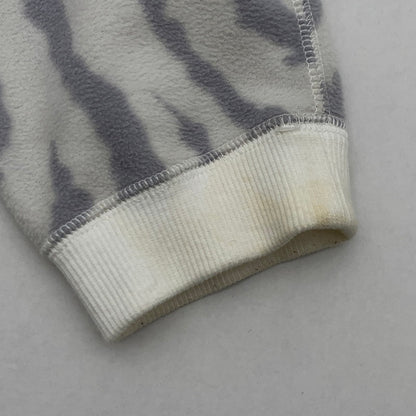 【中古品】【メンズ】 EVISEN SKATEBOARDS ZEBRA FLEECE CREW SWEATSHIRT フリーススウェットシャツ ブランド 古着 トップス 142-260419-gm-28-fuz サイズ：M カラー：ホワイト 万代Net店