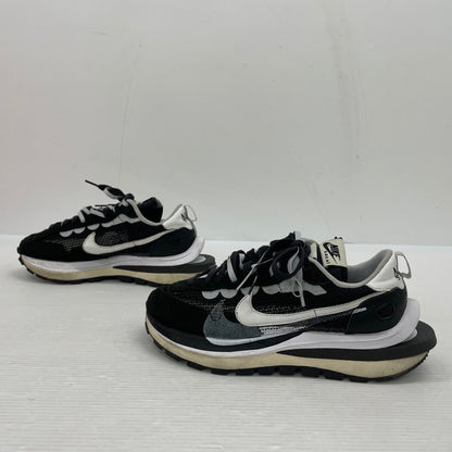 【中古品】【メンズ】 NIKE ナイキ × SACAI サカイ 別注 コラボ VAPORWAFFLE LOW CUT SNEAKERS CV1363-001 ヴェイパーワッフル ローカット スニーカー 靴 シューズ 160-260302-yo-01-tei サイズ：26cm カラー：ブラック/ホワイト 万代Net店