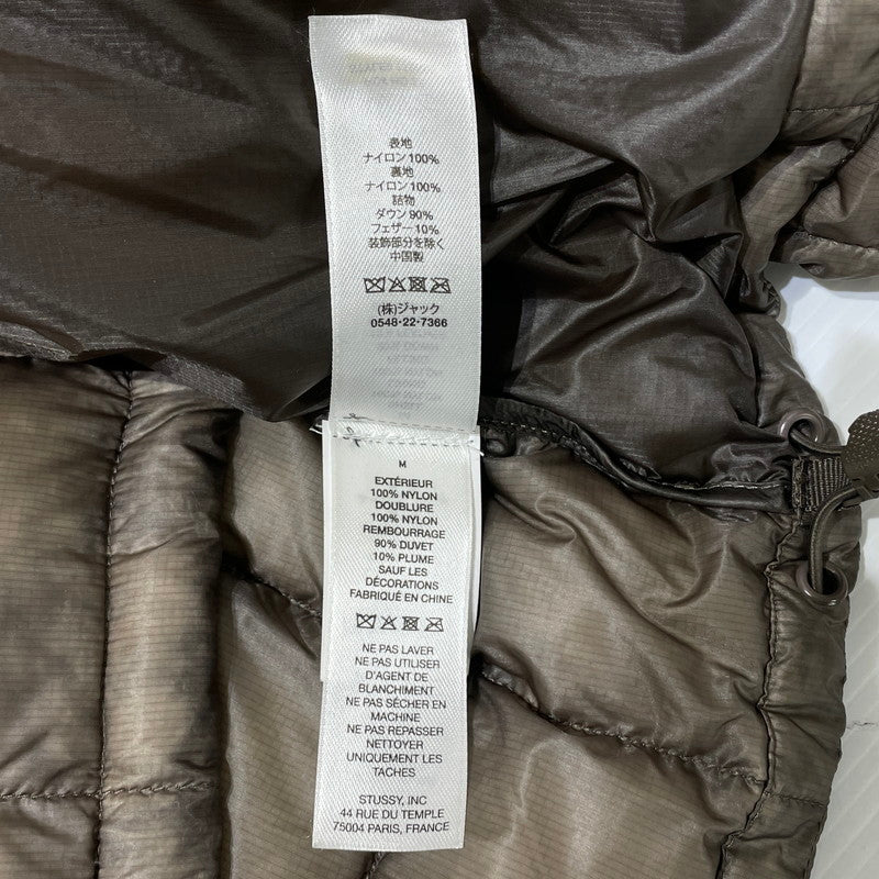 【中古品】【メンズ】 STUSSY ステューシー MIDWEIGHT PUFFER JACKET 115855 ミッドウェイト パファー ジャケット アウター ダウンジャケット 142-260313-yo-01-tei サイズ：M カラー：TAUP 万代Net店