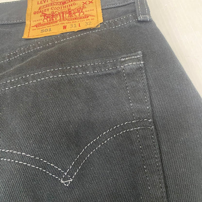 【現状渡し品】【メンズ】 Levi's リーバイス 90’s 501 BUTTONFLY BLACK DENIM PANTS 90年代 ボタンフライ ブラック デニムパンツ ボトムス ジーンズ ボタン裏刻印553 USA製 156-260316-ks-04-tei サイズ：W31 L32 カラー：ブラック 万代Net店