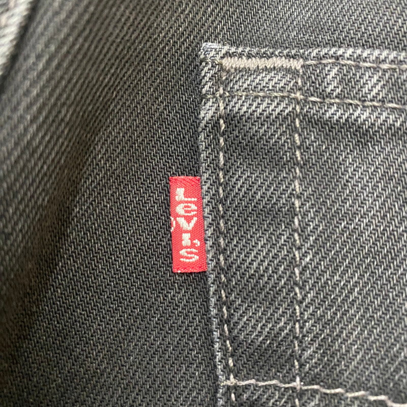 【ジャンク品】【メンズ】 Levi's リーバイス 501 BUTTONFLY STRAIGHT JEANS 501-0660 501 ボタンフライ ストレート ジーンズ ボトムス デニムパンツ ボタン裏刻印553 USA製 156-260316-ks-02-tei サイズ：W32 L34 カラー：ブラック 万代Net店
