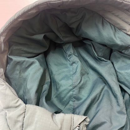【中古品】【メンズ】 ARC'TERYX アークテリクス ATOM HEAVY WEIGHT HOODY X000007302 アトム ヘビーウエイト フーディ アウター 中綿ジャケット 144-260313-ks-08-tei サイズ：M/※フード周り汚れあり カラー：グリーン 万代Net店