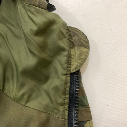 【現状渡し品】【メンズ】 US ARMY ユーエスアーミー ECWCS GEN 1 GORETEX JACKET ジェン1 ゴアテックス ジャケット アウター ミリタリージャケット 145-260315-ko-10-tei サイズ：S カラー：カモ柄 万代Net店