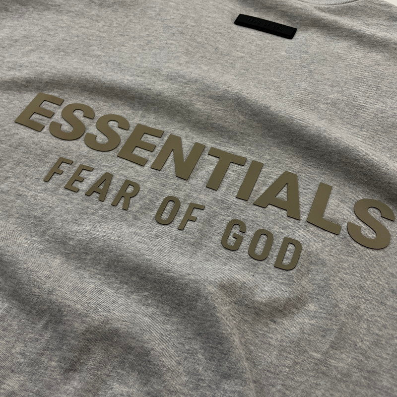 【中古品】【メンズ】 ESSENTIALS エッセンシャルズ V-NECK T-SHIRT 8317-343-1675 Vネック Ｔシャツ 半袖 トップス 142-260618-sa-21-tei サイズ：S カラー：グレー 万代Net店