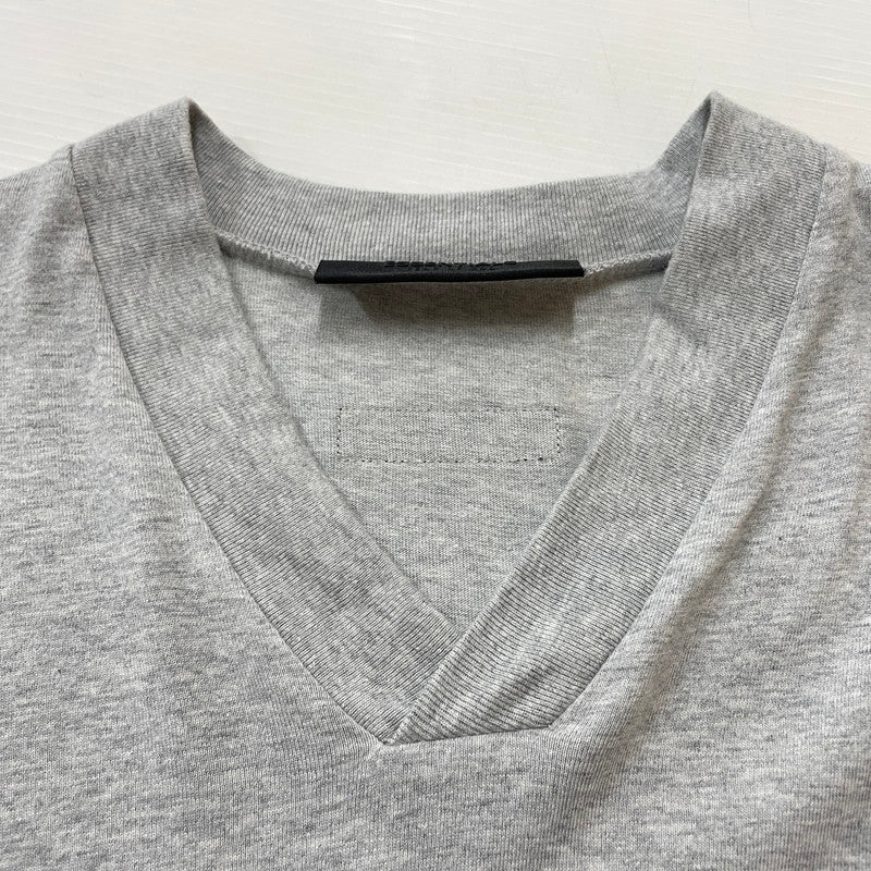【中古品】【メンズ】 ESSENTIALS エッセンシャルズ V-NECK T-SHIRT 8317-343-1675 Vネック Ｔシャツ 半袖 トップス 142-260618-sa-21-tei サイズ：S カラー：グレー 万代Net店