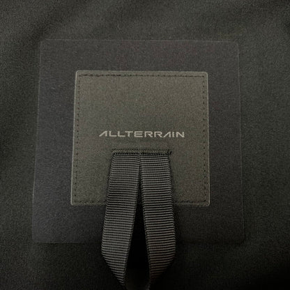 【中古品】【メンズ】 DESCENTE ALLTERRAIN デサント オルテライン SOFT SHELL JACKET DU5SJKA5M ソフトシェル ジャケット ライトアウター クレアスエアー 148-260315-ko-05-tei サイズ：S カラー：ブラック 万代Net店