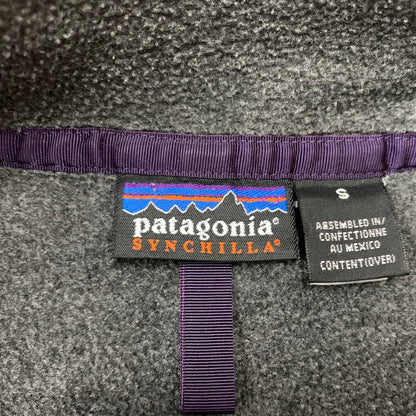 【中古品】【メンズ】 patagonia パタゴニア SYNCHILLA SNAP-T 25450 シンチラ スナップ T アウター フリースジャケット ハーフボタン プルオーバー 144-260316-ko-02-tei サイズ：S カラー：グレー 万代Net店