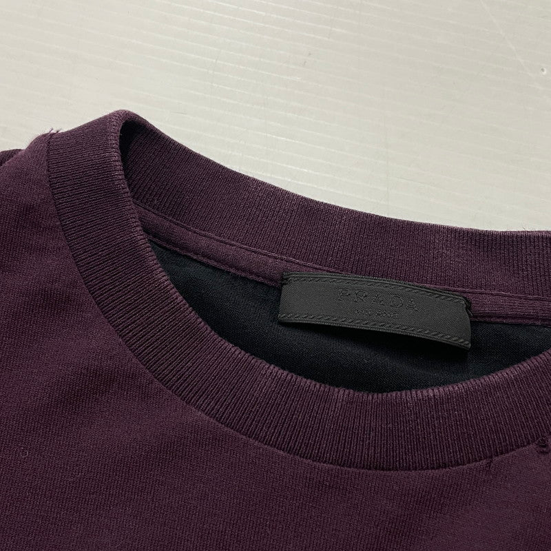 【中古品】【メンズ】 PRADA プラダ GRAPHIC DESIGN BICOLOR T-SHIRT グラフィック デザイン バイカラー Tシャツ 半袖 トップス 141-260318-yo-01-tei サイズ：M カラー：赤紫/ブラック 万代Net店