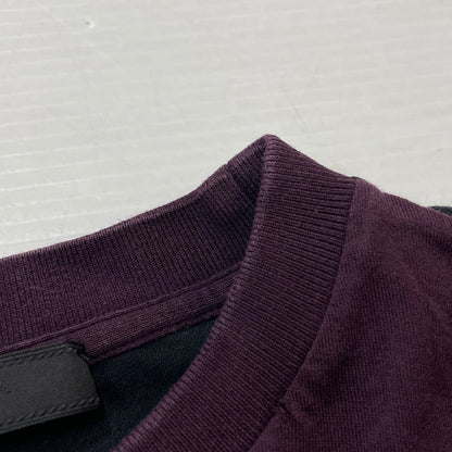 【中古品】【メンズ】 PRADA プラダ GRAPHIC DESIGN BICOLOR T-SHIRT グラフィック デザイン バイカラー Tシャツ 半袖 トップス 141-260318-yo-01-tei サイズ：M カラー：赤紫/ブラック 万代Net店