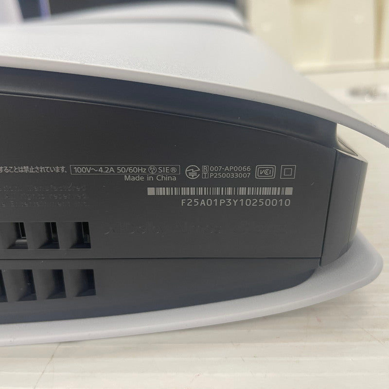 【中古品】 SONY ソニー PS5 Pro 本体 2TB CFI-7100B01 032-260513-ns-09-tei 万代Net店