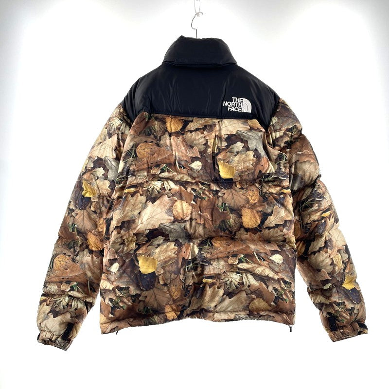 【中古品】【メンズ】 Supreme シュプリーム × THE NORTH FACE ザ・ノースフェイス 別注 コラボ 16AW LEAVES NUPTSE JACKET ND51602I リーブス ヌプシ ジャケット アウター ダウンジャケット 149-260404-yo-19-tei サイズ：S カラー：柄 万代Net店