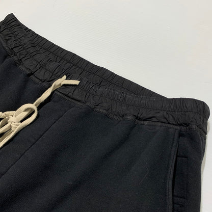 【中古品】【メンズ】 DRK SHDW ダークシャドウ PRISONNER DRAWSTRINGS PANTS DU19F6394-F プリズナー ドローストリング パンツ ボトムス スウェット サルエルパンツ 152-260323-ko-03-tei サイズ：L カラー：ブラック 万代Net店