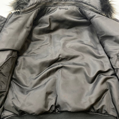 【中古品】【メンズ】 F.M.C.D. エフエムシーディー PADDED BOMBER JACKET デタッチャブルファーフード付き コットン ボンバージャケット アウター 141-260325-ks-03-tei サイズ：S カラー：ブラック 万代Net店